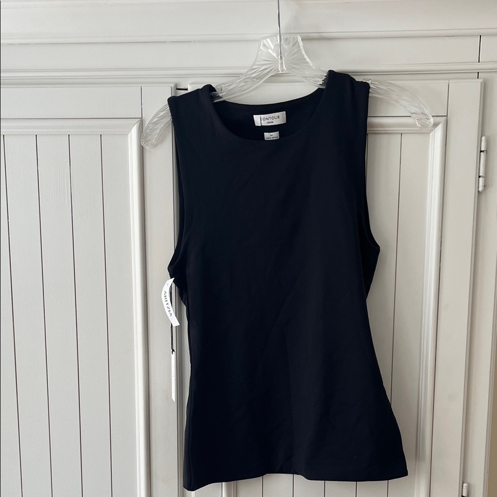 Artizia Contour Top Size M NWT